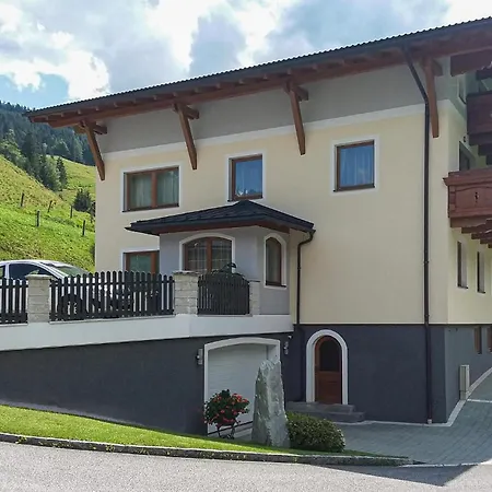 Apartment Mit Ausblick *